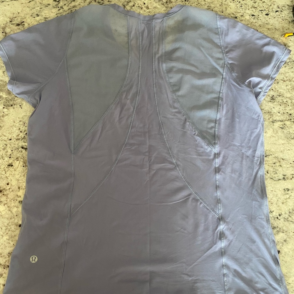 Lululemon short sleeve